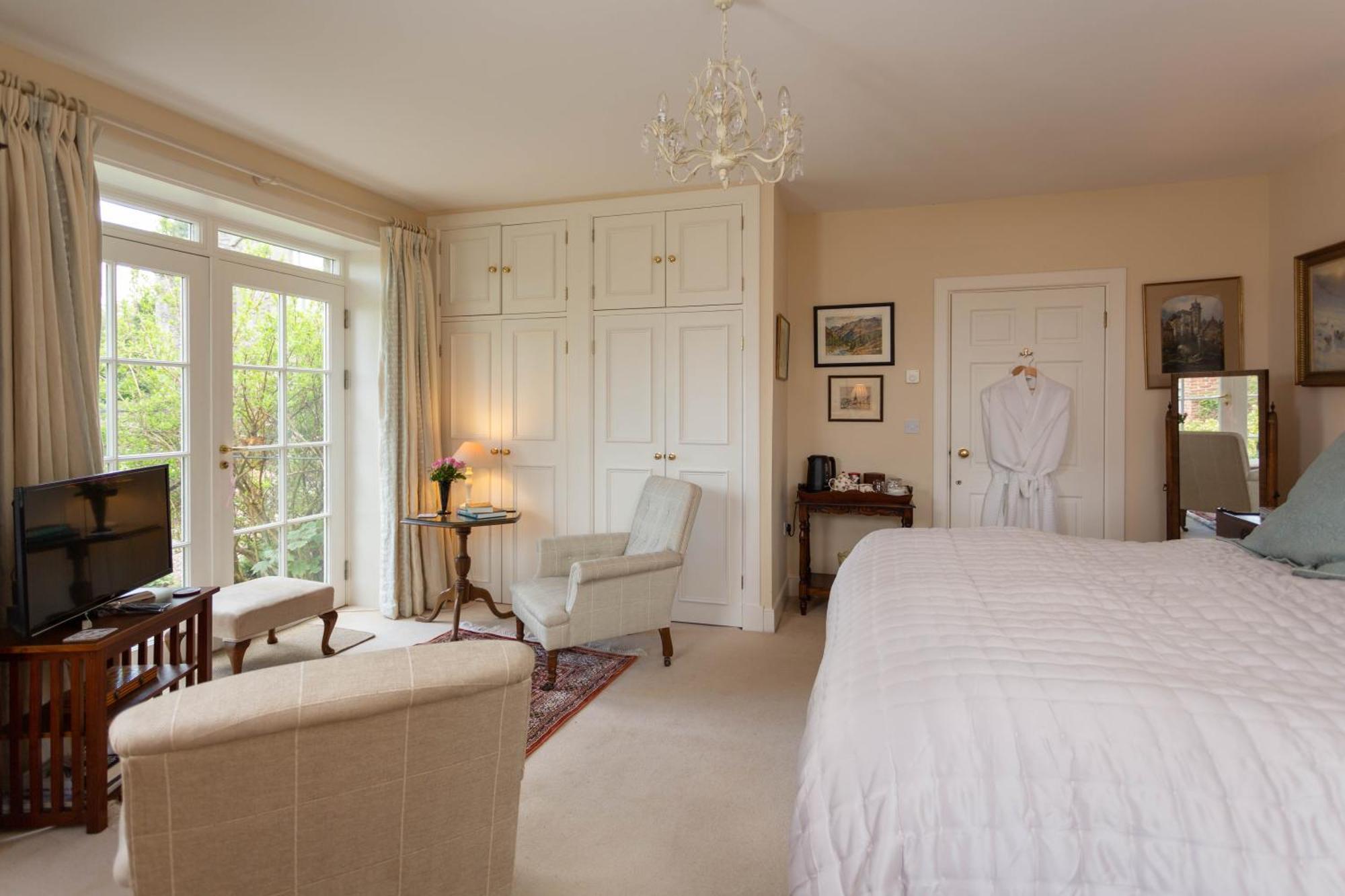 Ingram House Bed & Breakfast Алник Номер фото